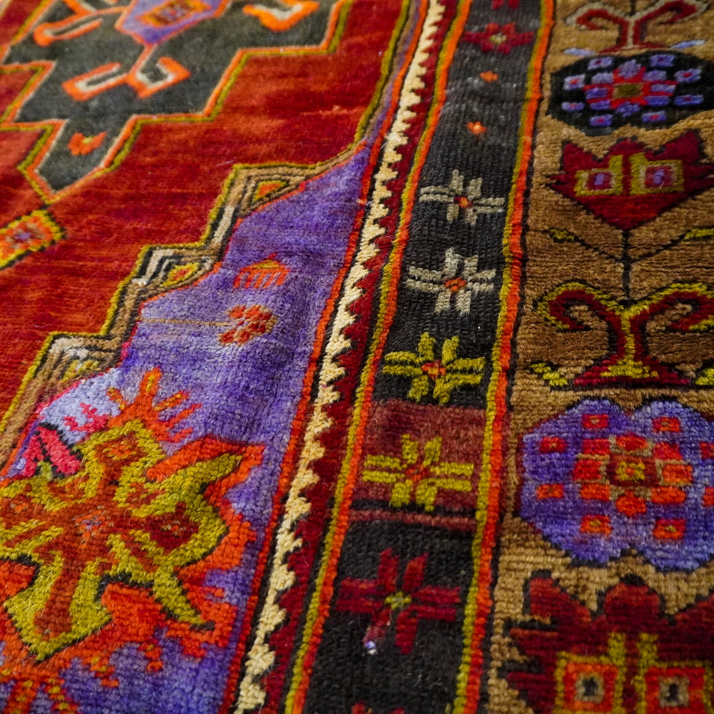 Nº 759 -- 7' 3" x 4' 2"