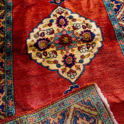 Nº 761 -- 5' 10" x 3' 2"