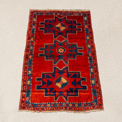 Nº 763 -- 6' 5" x 4' 4"