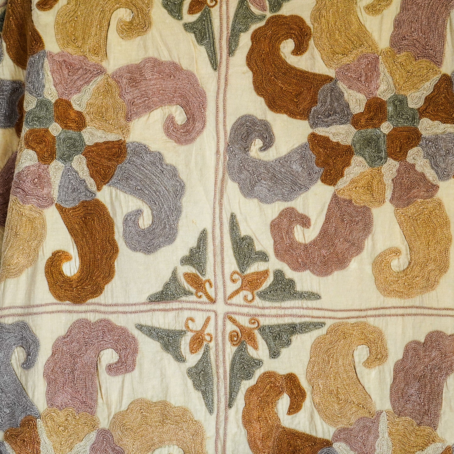 Nº 221 -- 6' 2" x 5' 8"